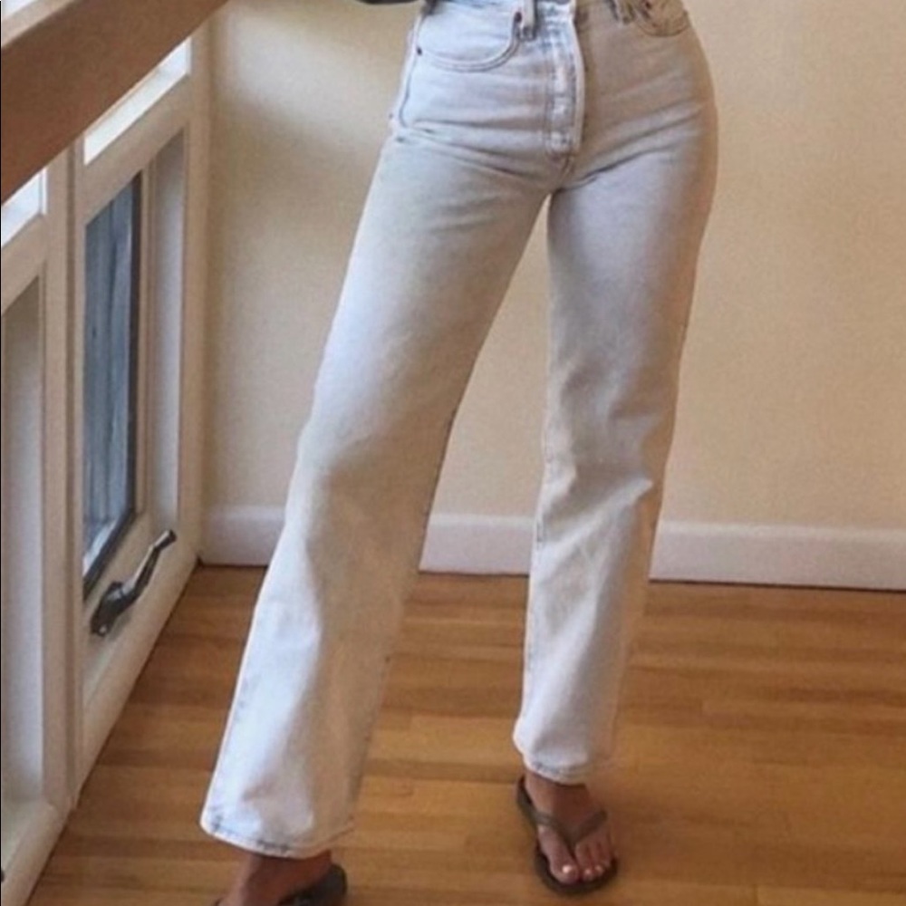 Levis Ribcage Jeans